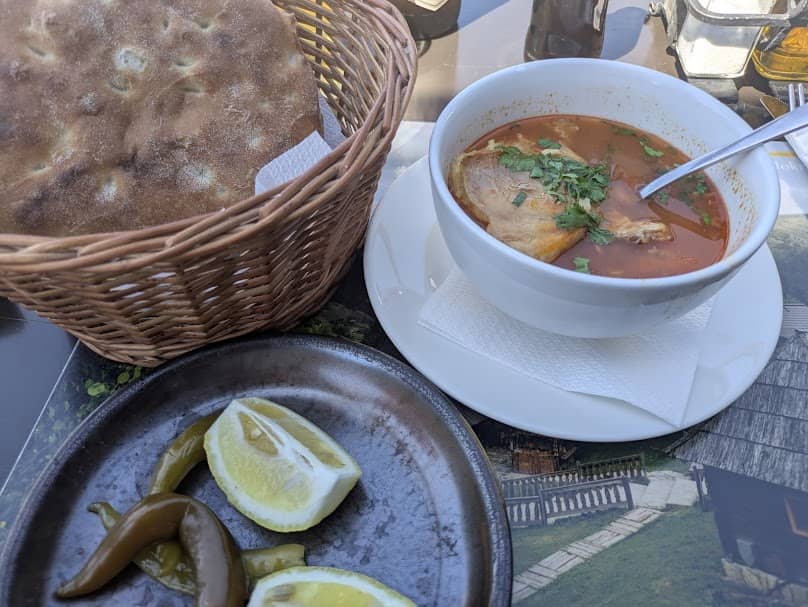 Donau Fischsuppe