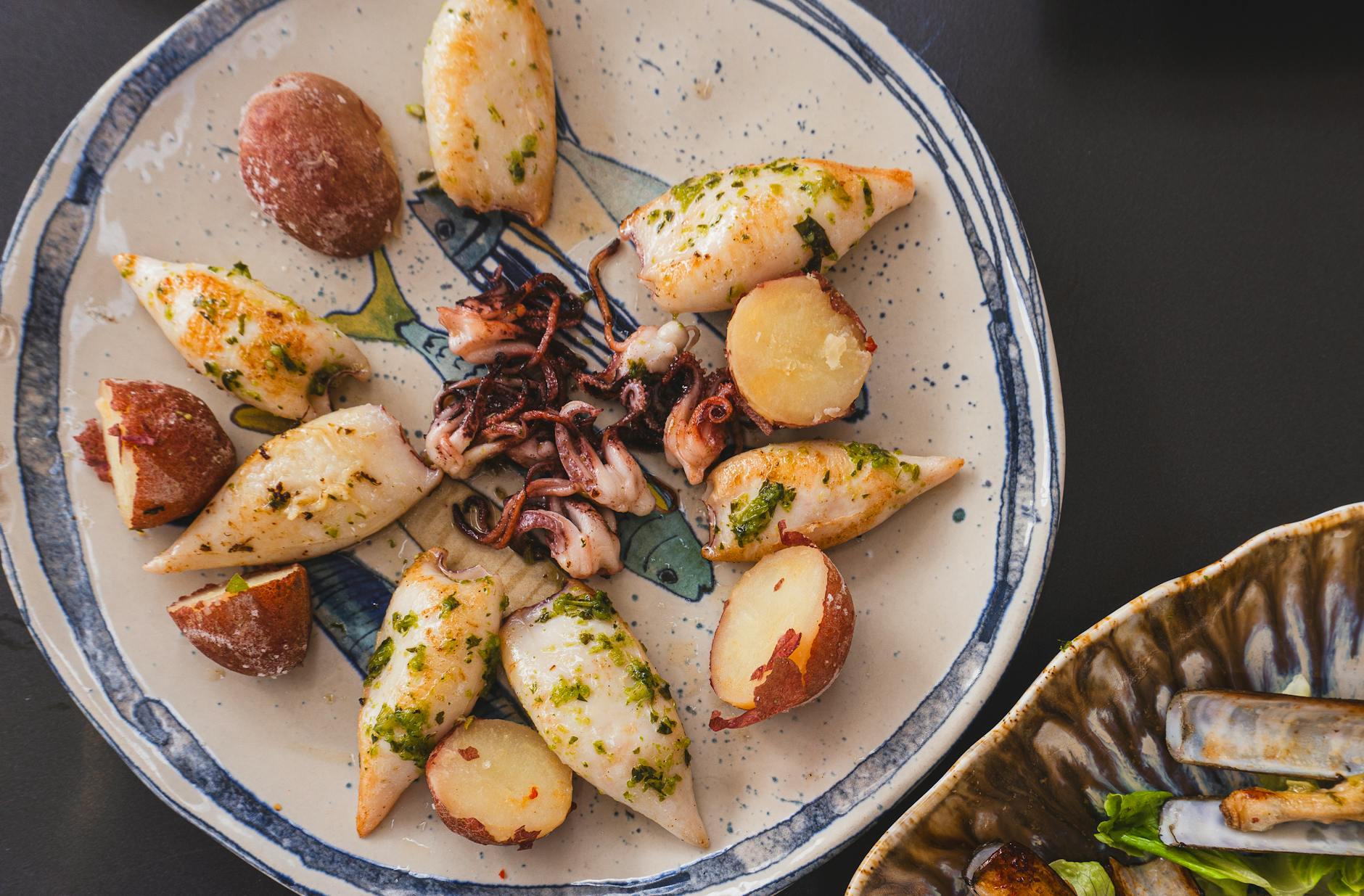 delicious grilled calamari with potatoes